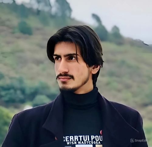 Masahir Abbas is AI Marketing Technologist, helping businesses leverage AI-powered solutions for digital advertising, marketing intelligence, automation, and smarter decision-making. In this image, Masahir is posing professionally with an approachable demeanor.